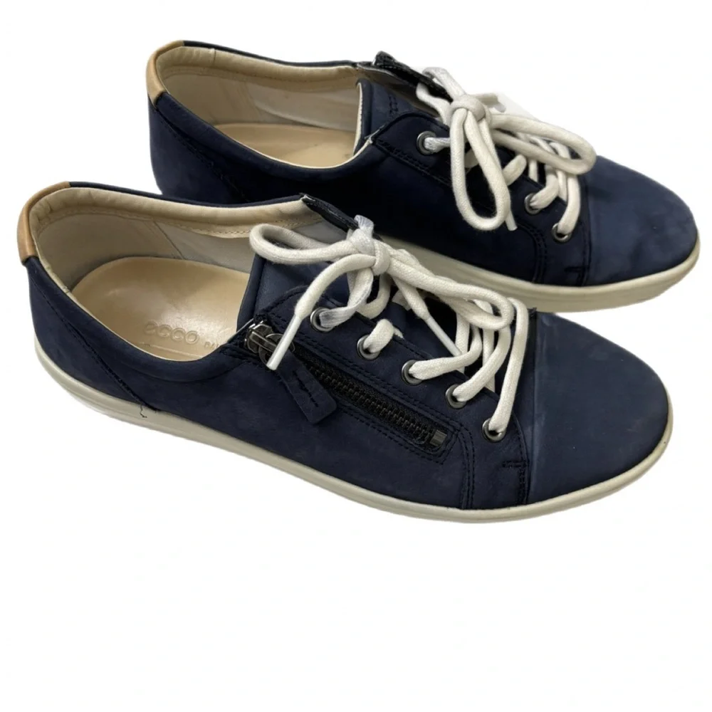 ECCO Women’s Soft 7 Lace-Up Sneakers Navy Size 9/9.5 Great Condition - Picture 2 of 8